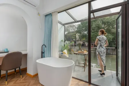 SLOW LIFE INN