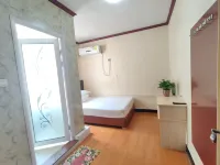 Ruixiang Hotel