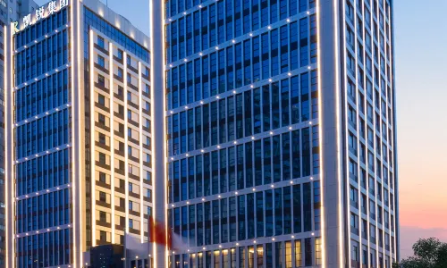 K · International Hotel