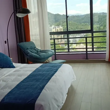 Anmen Huachen Hotel
