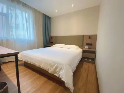 Lanzhou Baichuan Hotel (Xiguan Cross Subway Station Landa Second Hospital) Hotel dekat Baiyun Taoist Temple of Lanzhou