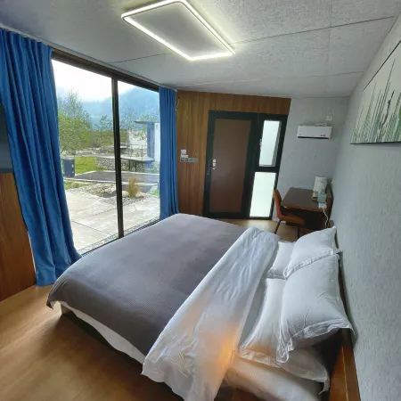 INNSKAGO MENGHUOCHENG AUTO CAMP