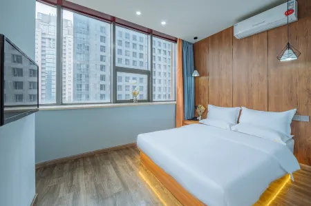 Shangpin Hotel (Zhuji High-speed Railway Station Powerlong Plaza) Отели рядом с достопримечательностью «Wuxie Scenic Spot»