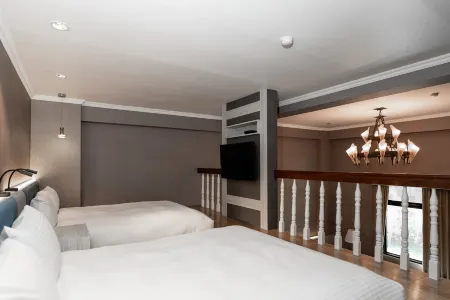 Fu-Hsiang Hotel Отели рядом с достопримечательностью «Jiaoxi Kilin Hot Spring»