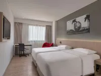 Park Inn by Radisson North EDSA Hotels near Quezon Monument Circle