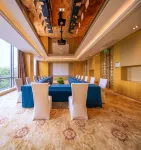 Tonino Lamborghini Hotel Kunshan City Center Отели в г. Куньшань