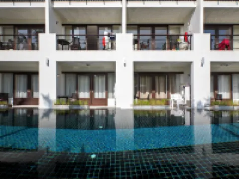 Tea Tree Boutique Resort Hotels near Ra Wai Beach