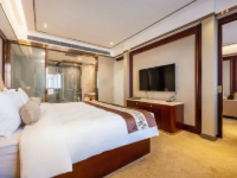 新世紀ホテル クムル（匯嘉時代） クムル市のホテル