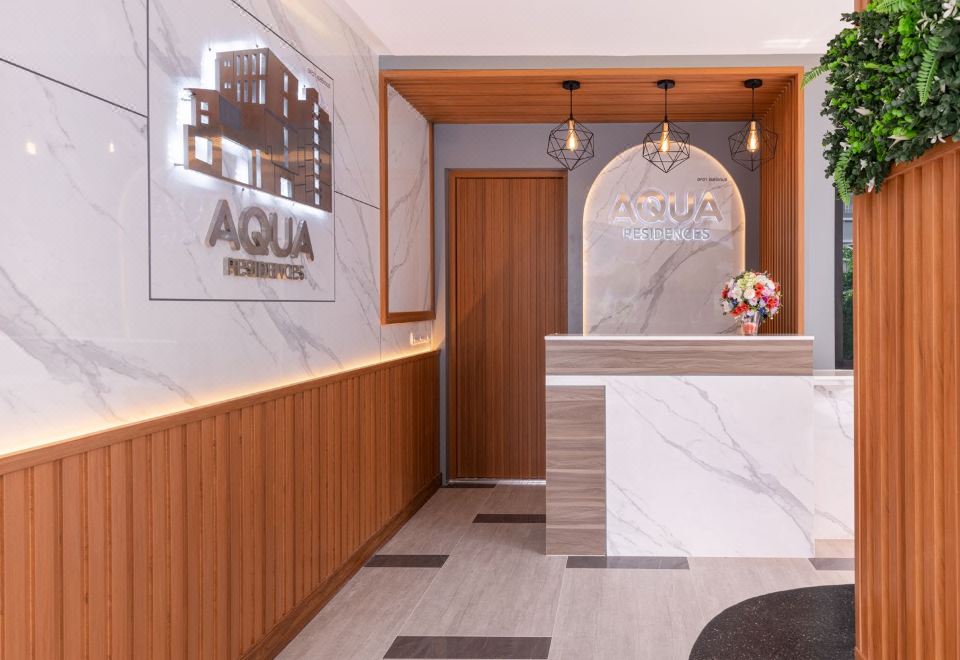 아쿠아 레지던스의 넓고 모던한 객실 내부