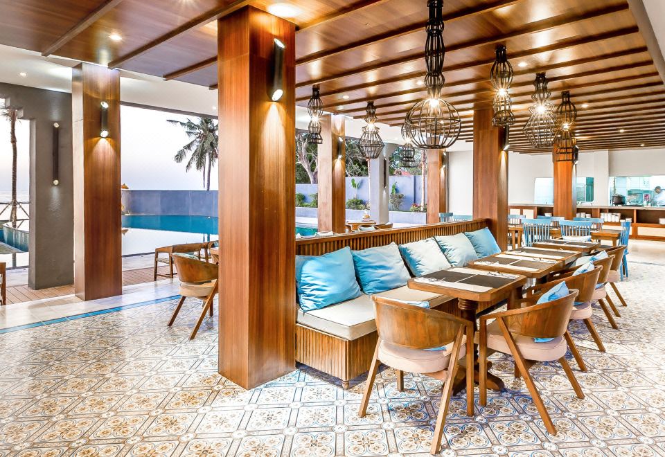 5. 러비나 비치 클..