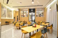 City Comfort Inn Hotel (Shayang Hongsen New World) Hotels in Shayang County