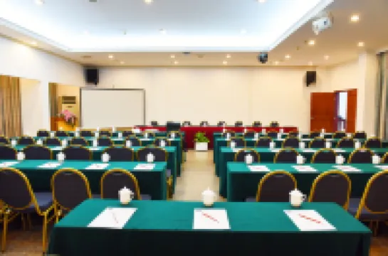 Minqing Qiyuan Hotel