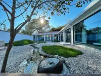 Yeshan Villa Hotels near Insect Science and Technology Museum