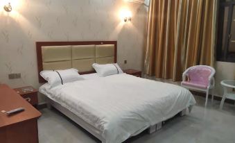 Taikang Zhenwei Business Hotel
