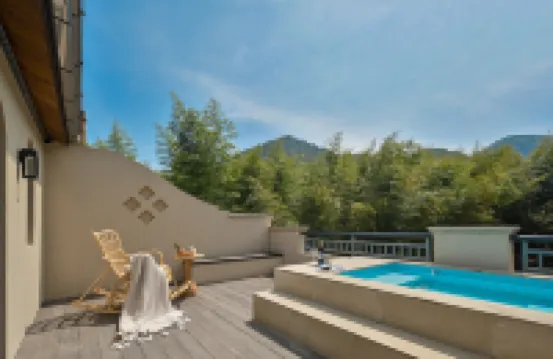 莫干山大墅下·溯溪泳池鳴沙溫泉度假美宿