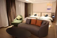 Yinjing Hotel (Alxa Hi-Tech Zone Branch) - parkir