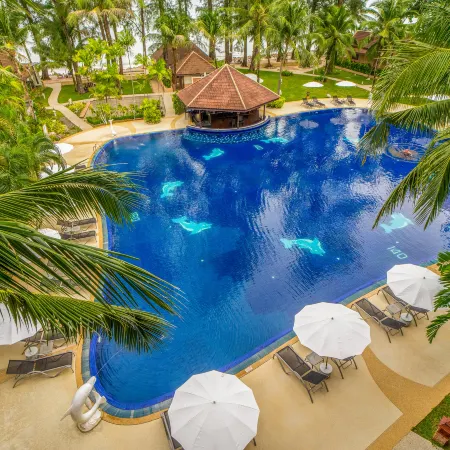Best Western Premier Bangtao Beach Resort & Spa Отели рядом с достопримечательностью «Пляж Бангтау»