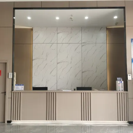Lanyi Hotel (Lingwuning East Branch)
