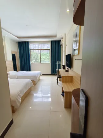 Xinxin Business Hotel (Qinzhougang Plaza Branch) Отели рядом с достопримечательностью «Seventy-two Waterways»