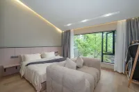 Jinhua Wuyi Zìzì Valley Villa Hot Spring Resort & Spa - balcony