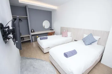 All day hostel @ BTS Bang Chak Отели рядом с достопримечательностью «Ideo Sukhumvit 93»