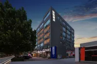 Yayue Hotel (Liaocheng Wanda Plaza Bus Terminal) Hotel dekat Shuicheng Middle Street (North to Liaocheng No.4 People's Hospital Xin'an Community)