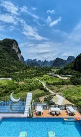 Lanshan Wangyue Homestay (Yangshuo Shili Gallery Store)
