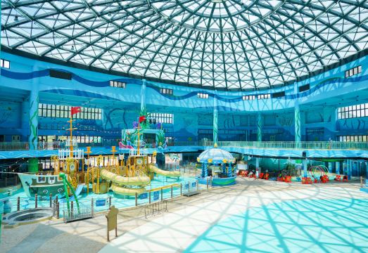 Skov River ResortHotel Overview