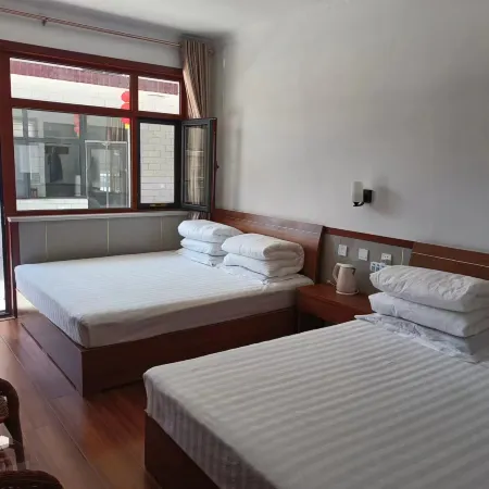 Pingshan Tuoliang Huimin Inn