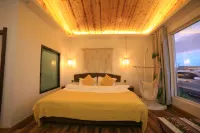 Ulan Rongshe Homestay