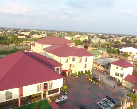 VILLA HILTON HOTELS Hotels in Uyo