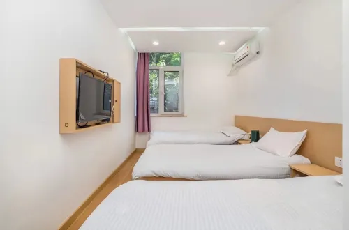 Jufuxian Business Hotel (Qingdao North Railway Station Branch) - إقامة ريفية