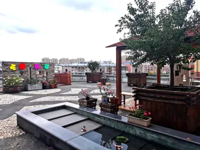 Garden Homestay Hotels in Yangming District