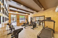 Rezen Retreat · Four Seasons Manju Hotel (Jiuzhaigou Tourist Center) - Gym