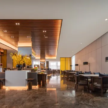 World Hotel (Linyi Pingyi )