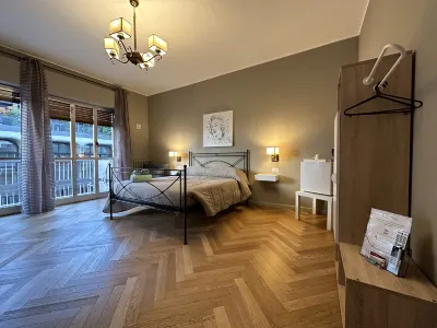 Cconforthotels R&B Suite&Chic - SELF CHECK IN Hotel a 