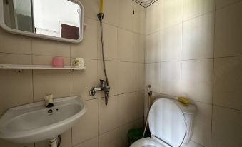 OYO 1191 Happy Motel