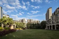 Wanning Riyuewan Shangyi Seaview Surf Apartment