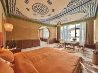Shangu Homestay (Yagetang Branch) Hotels near Monibao Tangka Zhanlan Center