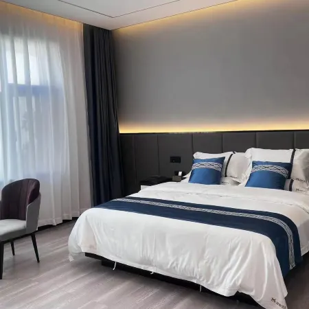 M2 Yazhi Hotel
