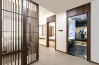 Sichuan Haiyuejia Grand Hotel (Mianyang High-Speed Railway Station) - Pools