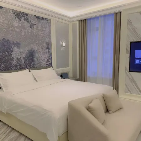 Hepburn Hotel Dongning