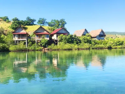 Loca Lobo Lodges Riung, Flores Hôtels à : Ngada Regency