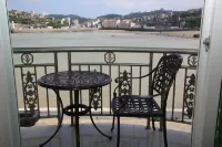 Zhao A Homestay Hotels near Golden Beach