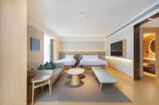 JI Hotel (Aksu Jinlan Square)