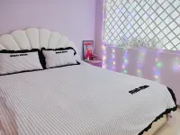 Jinpin Homestay (Yanjiaozhan)