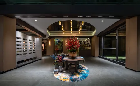 Yunshan Hidden Elegant Luxury Homestay Отели в г. Ханьюань