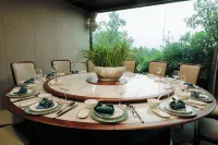 Dongshan Yunshenchu Luxury Wilderness Hotel