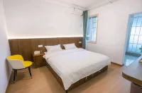 Xixi Homestay (Taoxichuan Creative Plaza) - Bãi đậu xe
