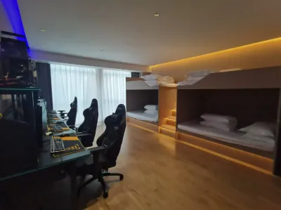 Internet Cafe E-Sports Hotel (Dongguan Songshan Lake Resort Zhuowei City Shopping Center) Các khách sạn ở 
